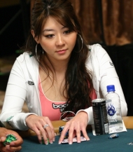 poker babe Maria Ho